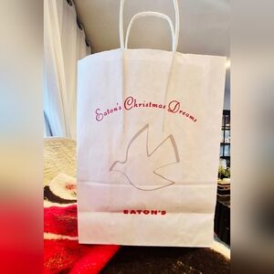 1998 EATONS CHRISTMAS Shopping Bag Last Package Before Closing   Collectible